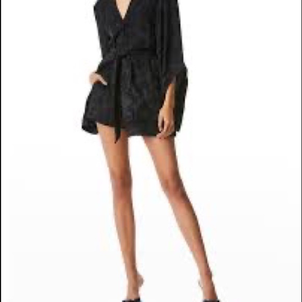 Women's Black Alice + Olivia Domino Mini Kimono With Tie Belt